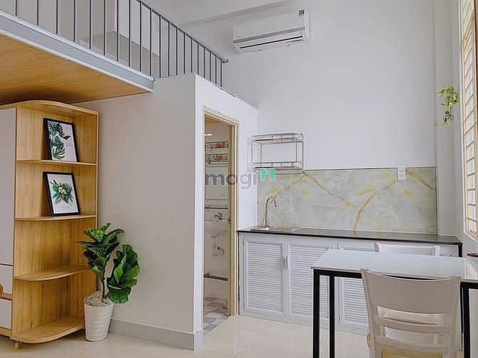 Hình ảnh CHDV cao cấp ful nội thất, gác 30m2 cửa sổ thoáng mát Q.Tân Phú