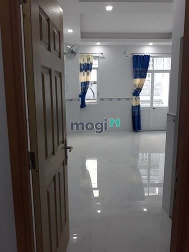 Hình ảnh Phòng 32m, ở 4 người, Quận 3 giá 5,8 triệu