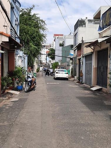 Hình ảnh Hiếm, Đất 110M2 Hẻm 8M Phạm Văn Bạch,TB Chỉ 7.5 TỶ TL, GPXD, Bao Lời