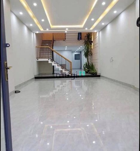 Hình ảnh Cho thuê nhà 601C Cách Mạng Tháng 8, phường 15, quận 10.