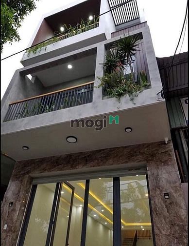 Hình ảnh Cho Thuê Nhà 154A Phạm Văn Hai, P3, Tân Bình. DTSD 200m2