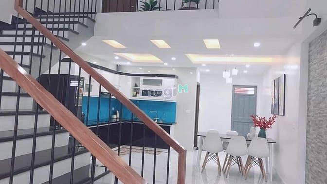 Hình ảnh Cho thuê nhà nguyên căn 686/9b Cách Mạng Tháng 8, phường 5, Q.Tân Bình