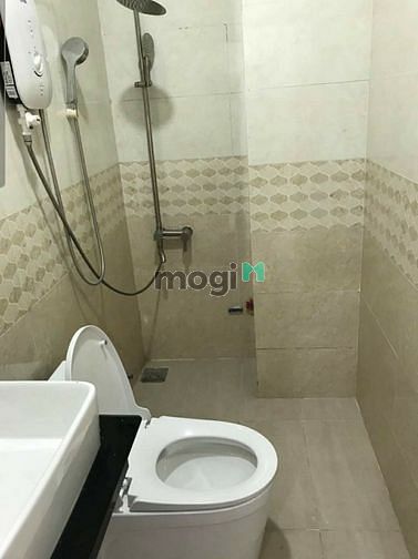 Hình ảnh Cho thuê nhà 737/2a Cách Mạng Tháng 8, P6, Tân Bình