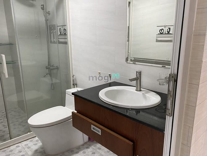 Hình ảnh Cho thuê nhà 138/5 Trương Công Định, P14, Tân Bình. dtsd 240m2