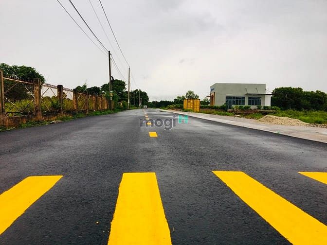 Hình ảnh Bán Đất gần chợ đêm và biển Hồ Tràm,SHR,XD tự do