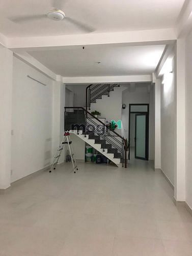 Hình ảnh Cho thuê nhà 233/6a Nguyễn Tri Phương, P5, Quận 10