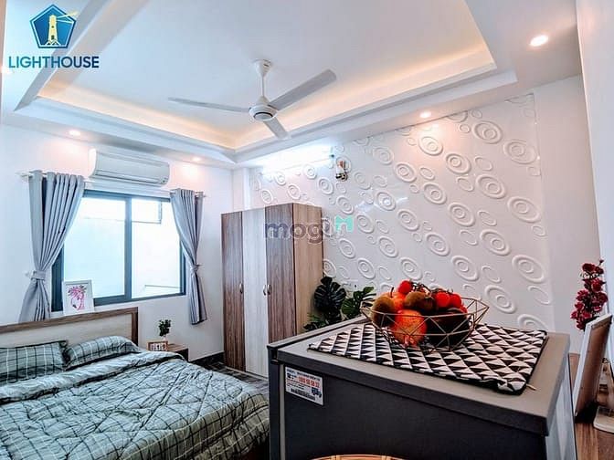 Hình ảnh Hình Thật Giá Thật 100% - ĐH HuTech, Ngã 4 Hàng Xanh