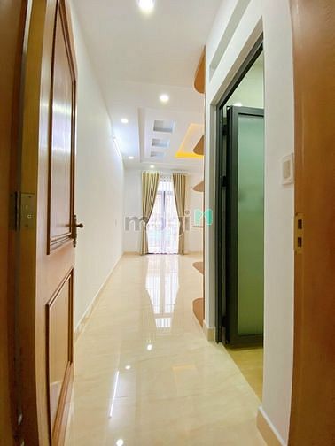 Hình ảnh Nhà đẹp lung linh sang trọng đón Tết