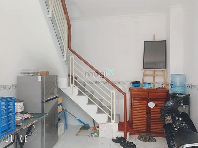 Hình ảnh Bán nhanh nhà Lạc Long Quân Tân Bình 14m2 chỉ 2.5 tỷ