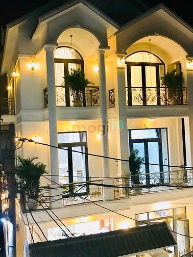 Hình ảnh Bán biệt thự góc 2 MT Phạm Ngọc Thạch - Hồ Con Rùa, Quận 3