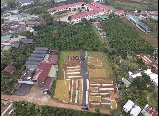 Hình ảnh Bán gấp lô đất thổ cư liền kề sân bay Lộc Phát