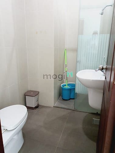 Hình ảnh Cho thuê nhà 72B Nguyễn Hồng Đào, P14, Tân Bình