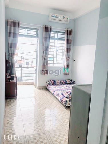 Hình ảnh phòng full nội thất có ban công - Quang Trung