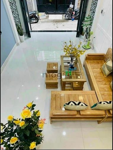 Hình ảnh Bán nhanh căn nhà ở Lạc Long Quân, quận 11, SHR