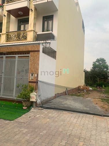 Hình ảnh Đất thổ cư lô kế góc 5x21m, ngay cầu Tân Tạo giá 4,45 tỷ, sổ riêng