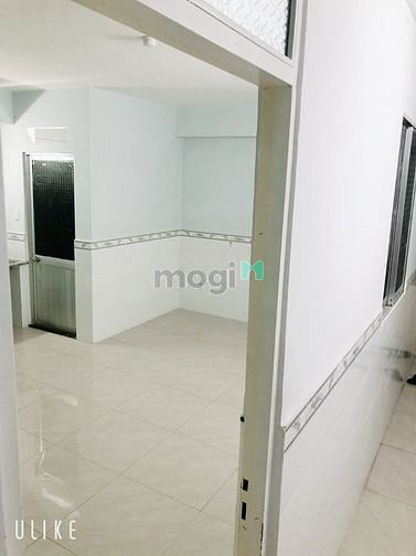 Hình ảnh phạm văn chiêu có gác- thang máy- máy lạnh