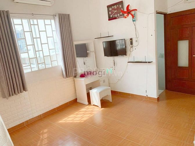 Hình ảnh Thuê nhà Q4, DTSD 80m2, 2PN, 3WC, chỉ 7.5tr