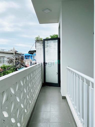 Hình ảnh Mb6623 nạp rút nhanh chóng cho thuê Bình Thạnh, balcon siêu bự, giá siêu tốt, gần quận 2