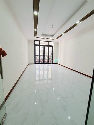 Hình ảnh Cho Thuê Nhà 475A Hai Bà Trưng, Tân Định, Quận 1
