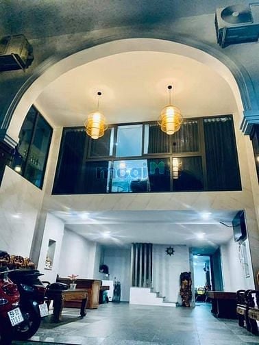 Hình ảnh SIÊU PHẨM 7 lầu - GIÁ cực tốt NỘI THẤT khủng