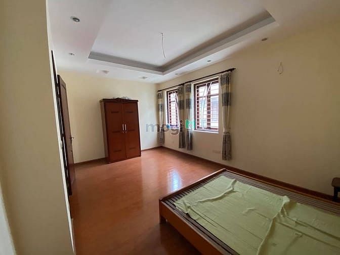 Hình ảnh Cho thuê biệt thự Việt Hưng 18tr/th, 120m2 đầy đủ đồ,