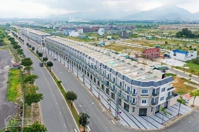 Hình ảnh Chuyển nhượng đất nền đã có sổ đỏ dự án LAKESIDE Liên Chiểu