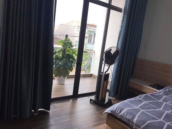 Hình ảnh Nhà đẹp 5PN gần Crowne Plaza - B702