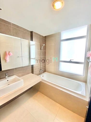 Hình ảnh ✔ Cho thuê CHCC SUNRISE CITY 138m 3pn 2wc - Nội thất đầy đủ