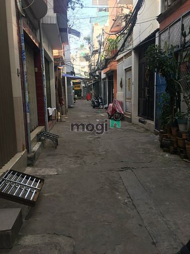Hình ảnh Cần bán nhà hẻm Nguyễn Văn Cừ Quận 5