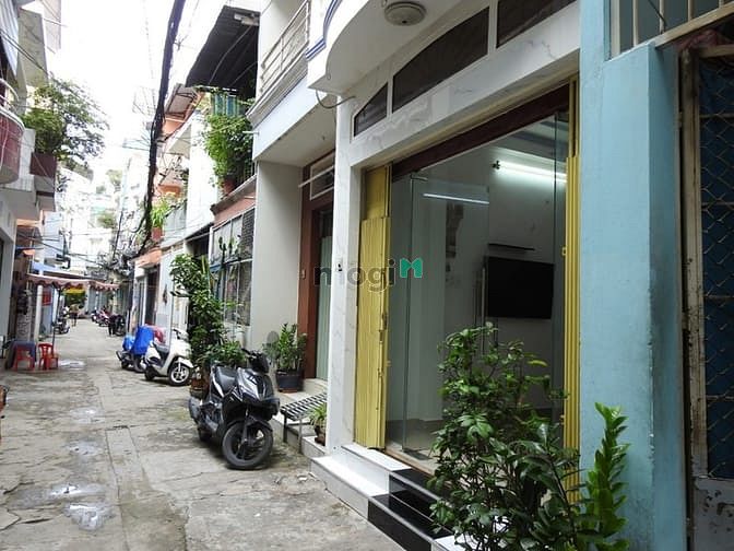 Hình ảnh Cần bán nhà hẻm Nguyễn Văn Cừ Quận 5