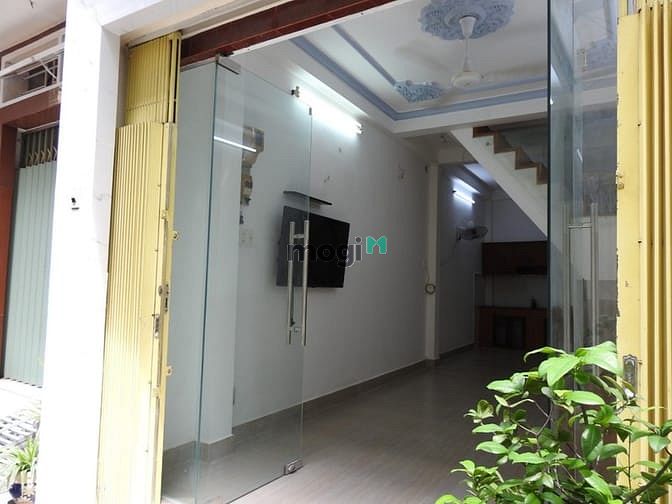 Hình ảnh Cần bán nhà hẻm Nguyễn Văn Cừ Quận 5