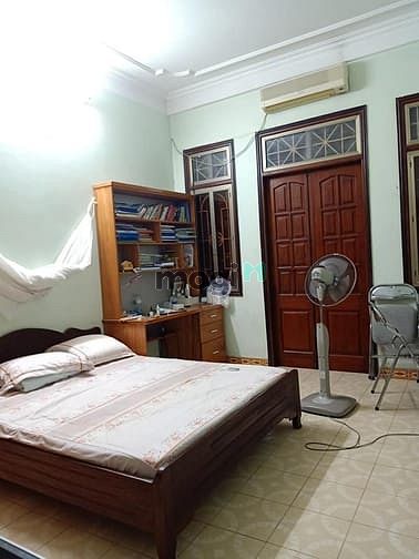 Hình ảnh Bán nhà phân lô, KD vỉa hè quận Thanh Xuân, 5 tầng đẹp chỉ 7 tỷ hơn.