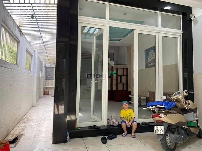 Hình ảnh Cho thuê nhà 26B Nguyễn Minh Hoàng, p12, Tân Bình