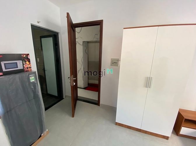 Hình ảnh Căn Hộ DV Full nội thất, thang máy, Ban công Lê Văn Sỹ, Q.3
