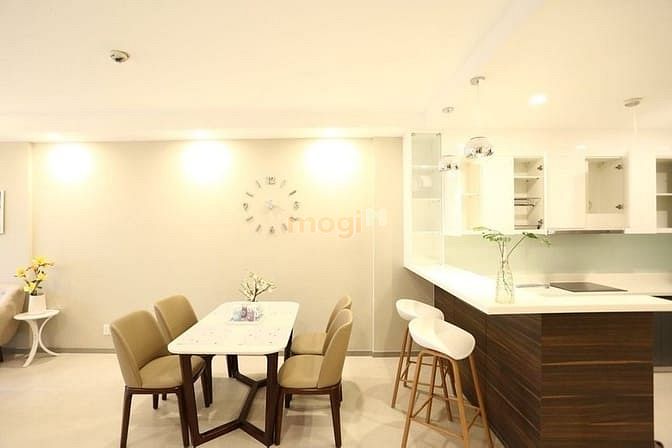 Hình ảnh ✔ Cho thuê CHCC THE GOLD VIEW 82m 2pn 2wc - Nội thất đầy đủ