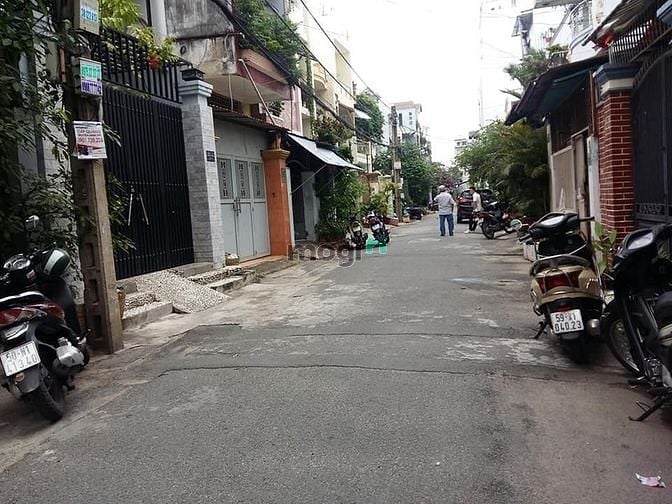 Hình ảnh Đối diện trường CĐ Kỹ Nghệ II, đ.s 1 Phước Bình Q9, sổ 52.8m2 bớt 50tr