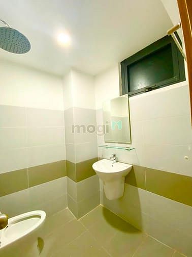 Hình ảnh CHDV mới xây, thang máy, full nôi thất, ban công. Free 7 ngày.Q11