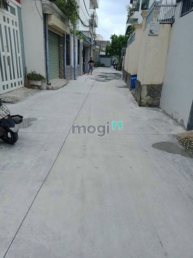 Hình ảnh Bán 60m2 đất thổ cư đường lã xuân oai .P tăng nhơn phú .A.Q9