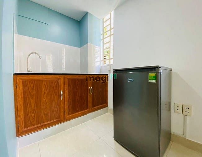 Hình ảnh Phòng trọ Tân Phú, còn thơm mùi sơn, máy lạnh mới, tủ bếp, nóng lạnh