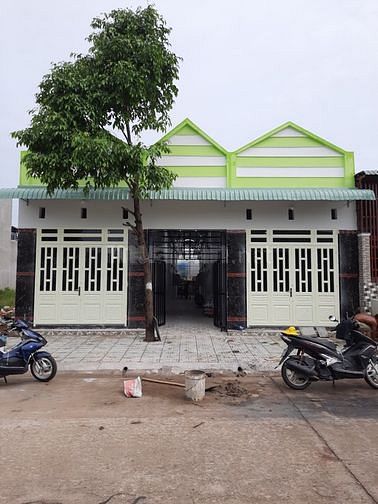 Hình ảnh Kẹt Tiền Cần Bán 2 Dãy Trọ+300m2 Đất,Sh,Tc100%,TN 15Tr/Tháng-Giá 4 Tỷ