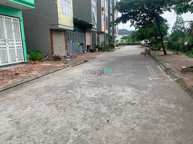 Hình ảnh Gia đình không ở cần bán mảnh đất hồ Đắp Nếp ao ươm, Tư Đình,Long Biên