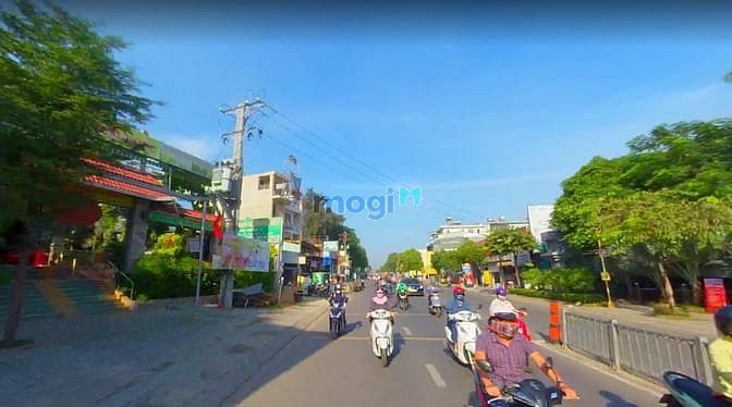 Hình ảnh MB đường Phan Văn Trị, 6x20m2, Trệt trống suốt, gần Emart