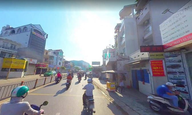 Hình ảnh MB đường Phan Văn Trị, 6x20m2, Trệt trống suốt, gần Emart