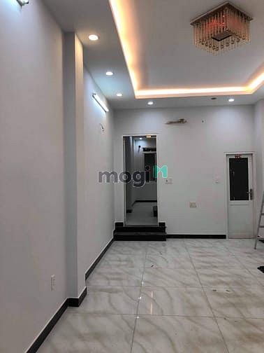 Hình ảnh Cho Thuê Nhà Nguyên Căn Mặt Tiền Quận 9