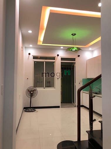 Hình ảnh Cho Thuê Nhà Nguyên Căn Mặt Tiền Quận 9