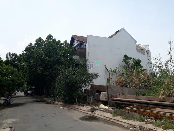 Hình ảnh Bán biệt thự An Phú An Khánh, Q2, 200m2, 3 tầng, 4PN, sổ đỏ