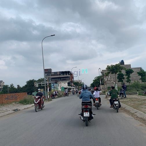 Hình ảnh Cần bán đất nền gần công ty Pouyuen, ngay Aeon Mall Bình Tân