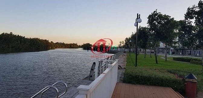 Hình ảnh HUNGQ9 - Tổng hợp nhà phố cần bán + cho thuê tại PARKRIVERSIDE Quận 9
