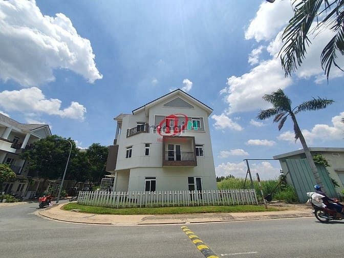 Hình ảnh HUNGQ9 - Tổng hợp nhà phố cần bán + cho thuê tại PARKRIVERSIDE Quận 9