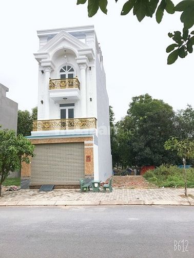 Hình ảnh Bán đất thổ cư ngay góc ngã tư KDC Tên Lửa Garden mặt tiền Tỉnh Lộ 10.